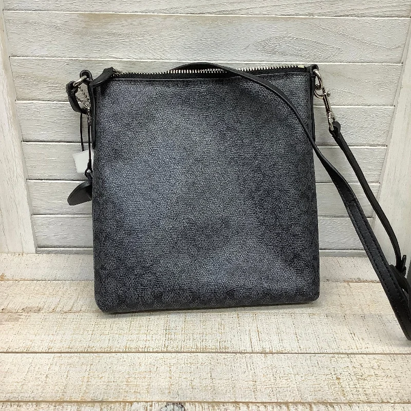 Crossbody Designer By Coach  Size: Medium