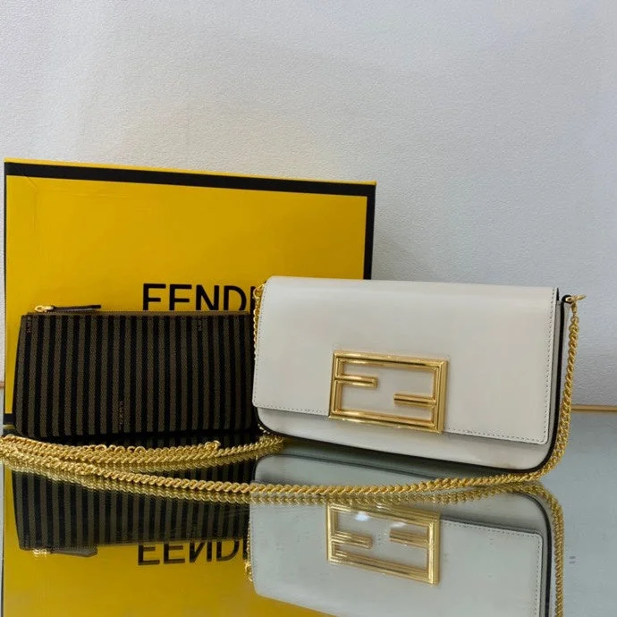 Fendi bags with a patent - leather finish for a shiny and sophisticated appearanceWF - Fendi Bags - 477