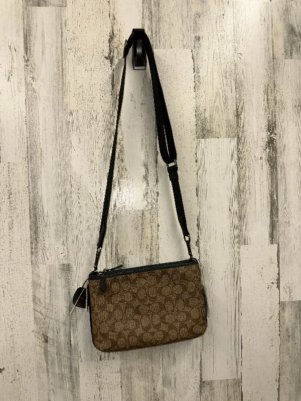 Crossbody Designer By Coach  Size: Small