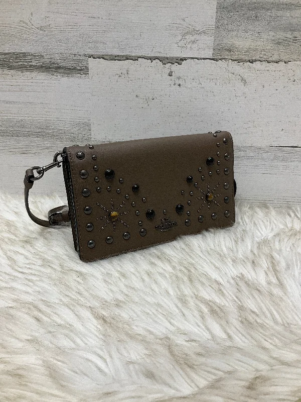 Crossbody Designer By Coach  Size: Small