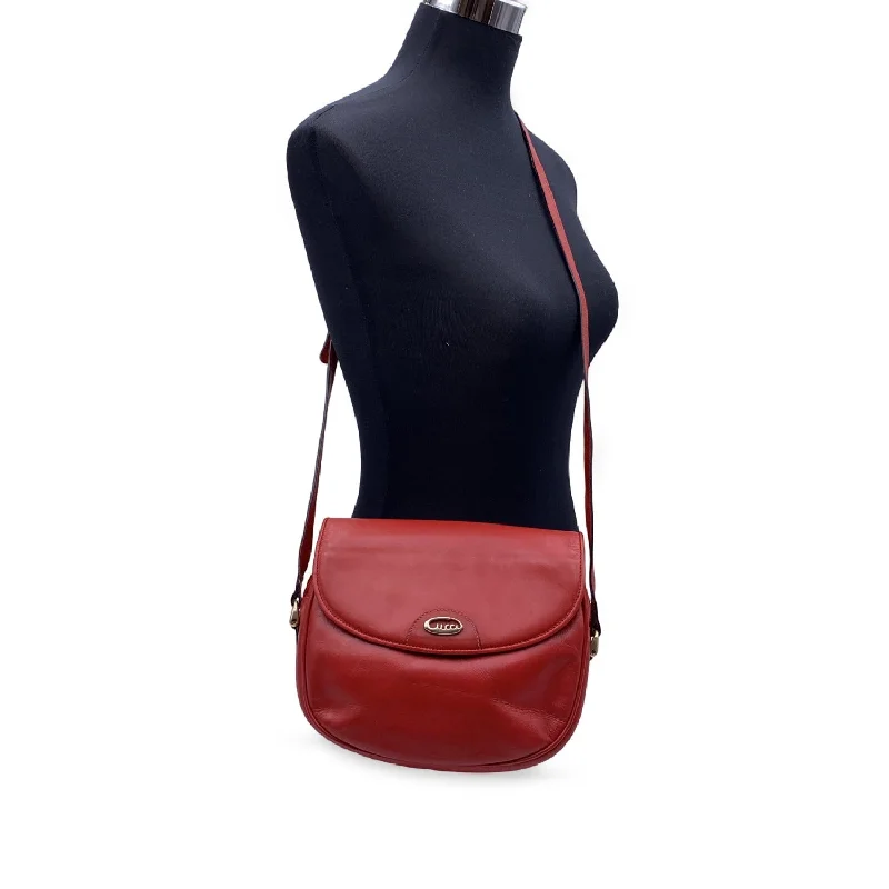 Women Gucci Sylvie bags with a detachable ribbon detailGucci Crossbody Bag Vintage n.a.