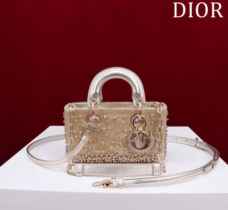 Fashion - forward Christian Dior tote bags for the modern womanBC - Dior Bags - 155