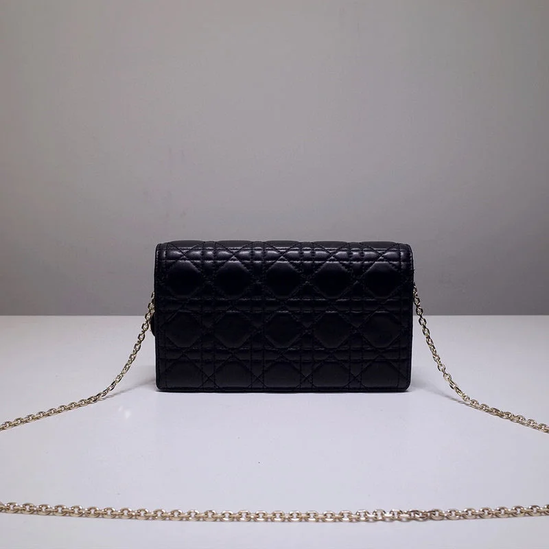 Luxury Christian Dior crossbody bags with a chain - link strapChristian Dior Bags - 5179