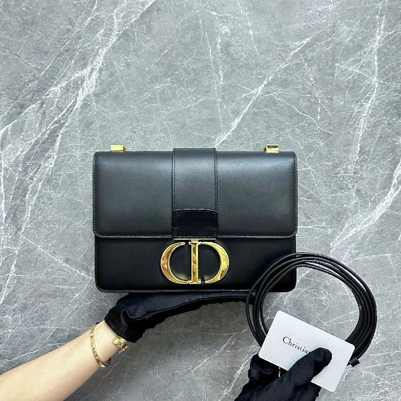 Christian Dior handbags with a removable shoulder strap for versatilityMontaigne 30 Smooth Calfskin Black GHW Shoulder Bag