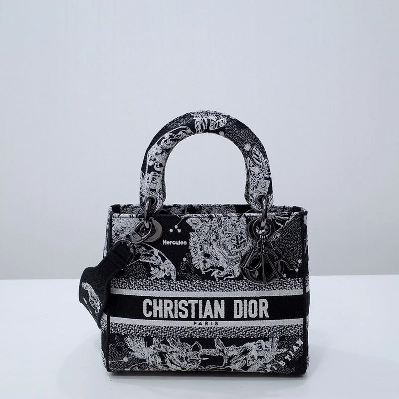 Contemporary Christian Dior handbags with a unique shapeGlitzybags - Dior Bags - 4106