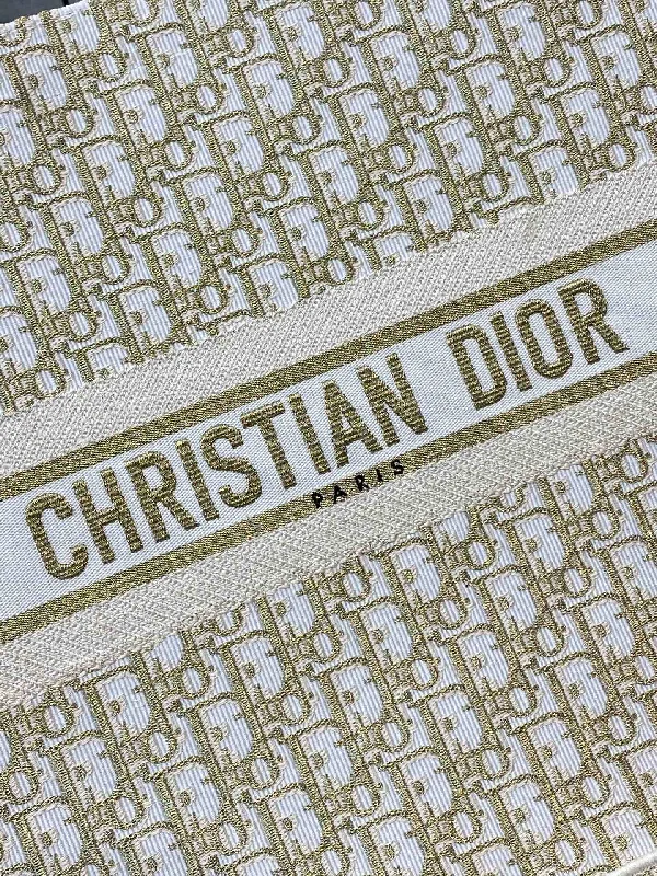 Christian Dior bags with a detachable coin purse insideWF - Dior Bag - 442